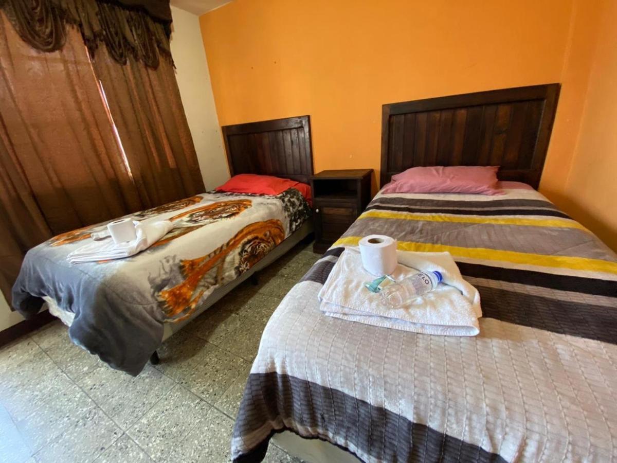 Hotel Del Ferrocarril Quetzaltenango Kültér fotó
